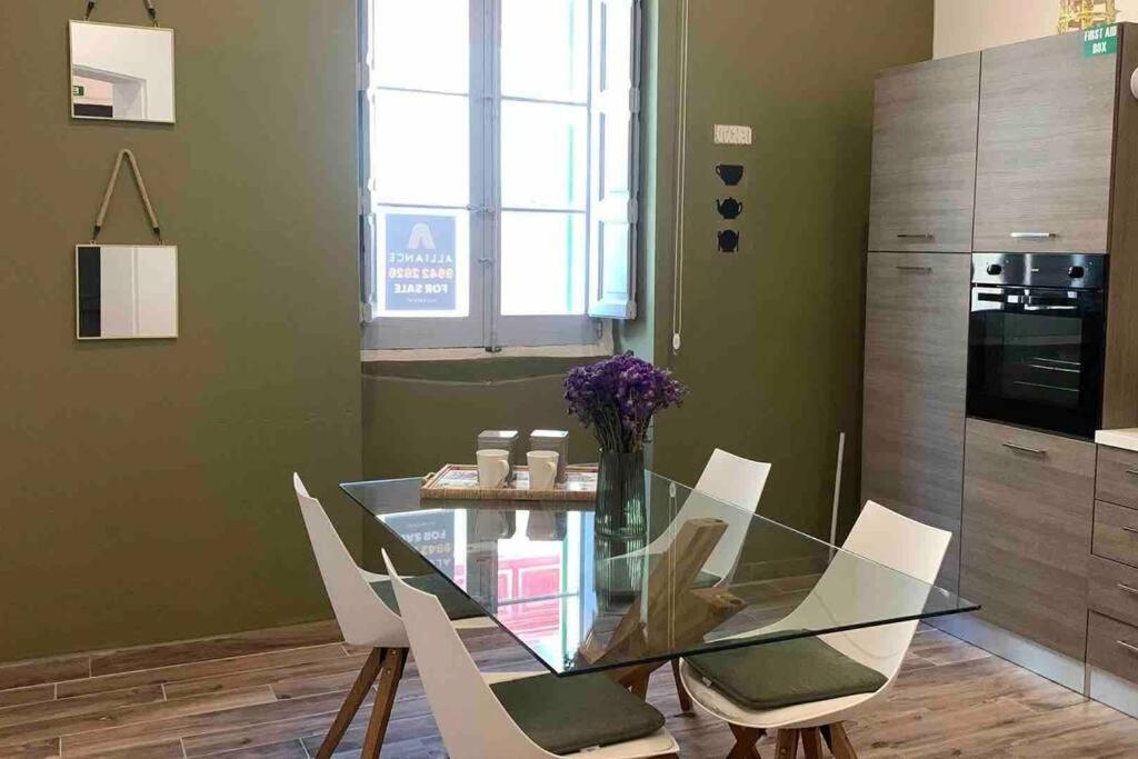 Sliema - 2 Mins From The Beach Apartamento Exterior foto