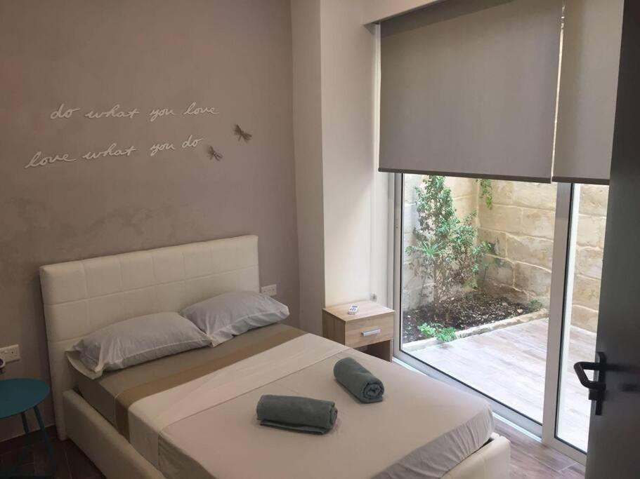 Sliema - 2 Mins From The Beach Apartamento Exterior foto